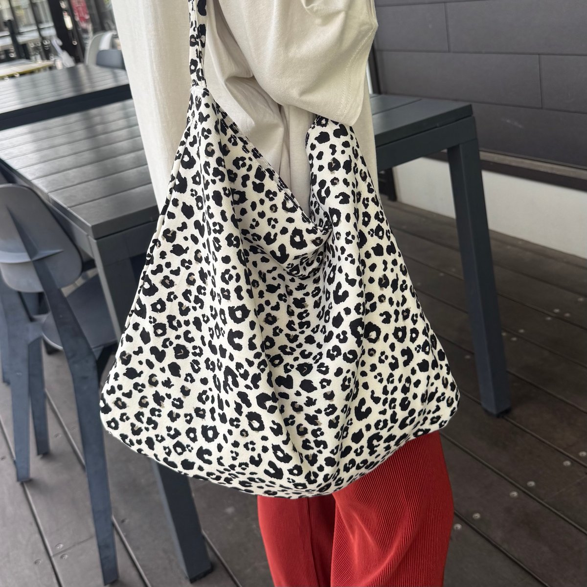 レオパード柄ショルダーバッグ(アイボリー) | COPINE