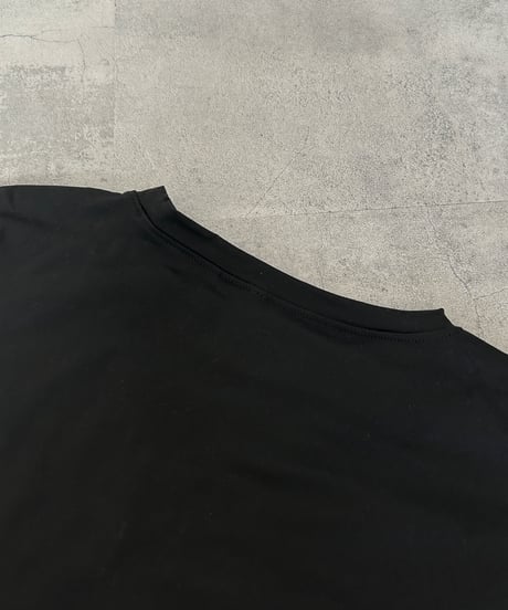 ロールアップフレンチスリーブロゴTシャツ(ブラック)