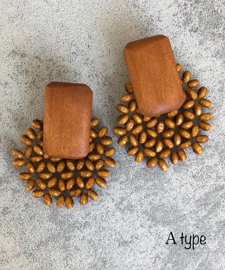 ウッドデザインピアス（2type）