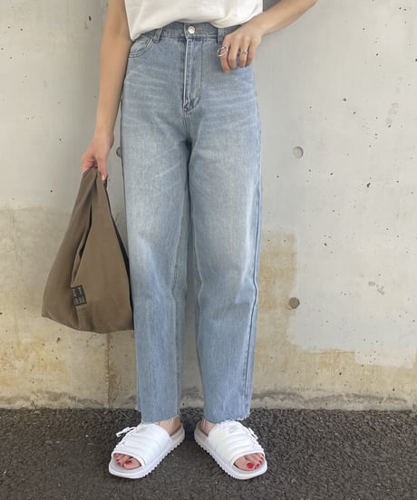 カットオフデニムストレートパンツ