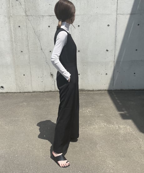 エステルツイルオールインワン(ブラック）