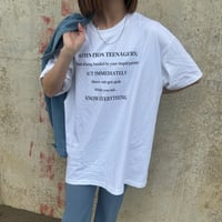 英字ロゴビッグTシャツ(ホワイト)