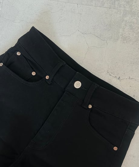 ストレッチスキニーデニム(ブラック・3size)