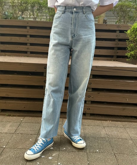 カットオフデニムストレートパンツ