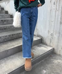 裾フリンジセンターシームソフトフレアデニム
