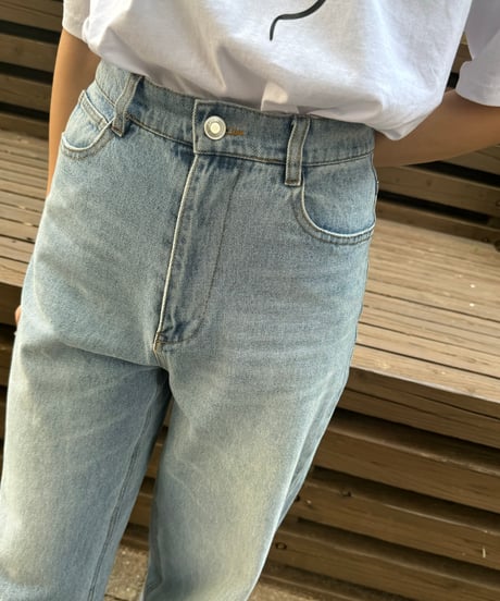 カットオフデニムストレートパンツ