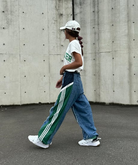 異素材切り替えサイドラインデニムパンツ