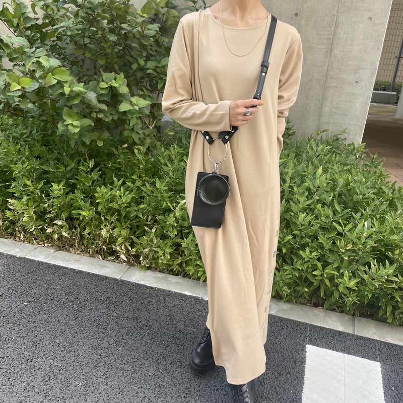 サイドボタンロングワンピース(ベージュ) | COPINE サイドボタンロングワンピース(ベージュ) | COPINE