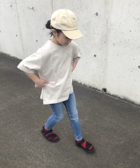 【kids】バックプリントロゴtシャツ・ライトベージュ(110〜150)
