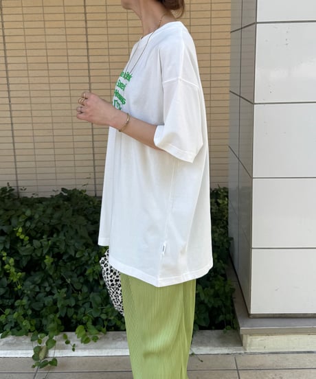 発泡ロゴプリントビッグtシャツ (オフホワイト)