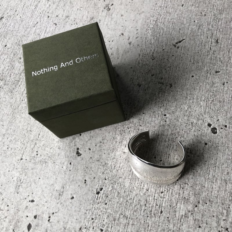 Nothing And Others シルバーバングル ◇Nothing And Others◇ウェーブ太バングル | COPINE