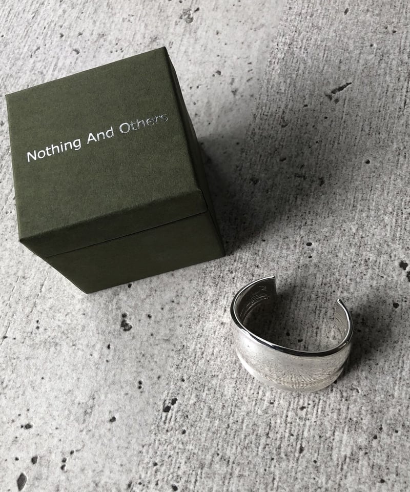 ◇Nothing And Others◇ウェーブ太バングル | COPINE