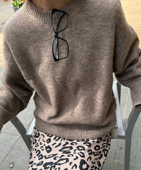 ベーシックシンプルニット
