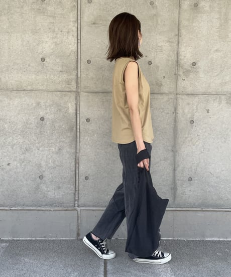 大人ベーシックシンプルノースリーブ（ベージュ）