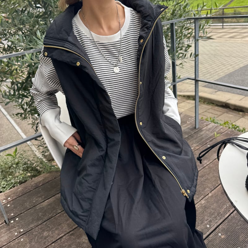 値下げ❗️ステッチレスダウンベスト　36 撥水加工ステッチレス中綿ベスト | COPINE