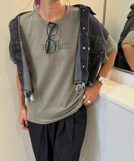 シンプルロゴtシャツ(カーキ)