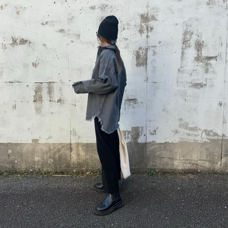 ビッグカフスデザインルーズデニムシャツ(グレー)