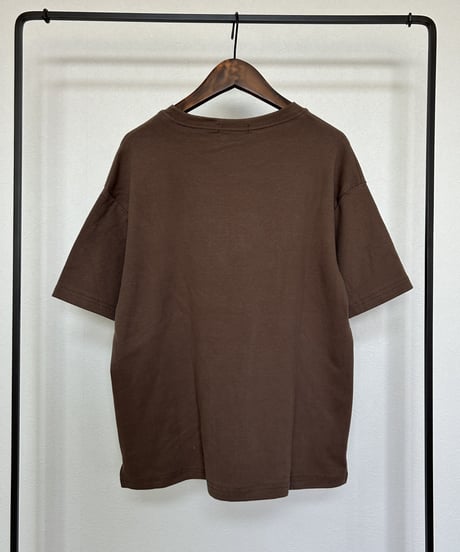 シンプルロゴtシャツ(ブラウン)