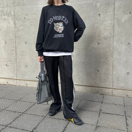 フロントバックTIGERフロッキースウェット