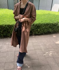 シンプルロングシャツ