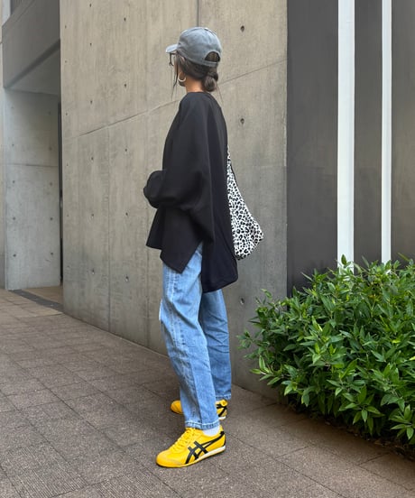 ハイウエストダメージデニムパンツ