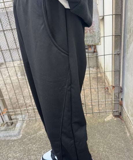 サイド切り替えスウェットパンツ(ブラック)