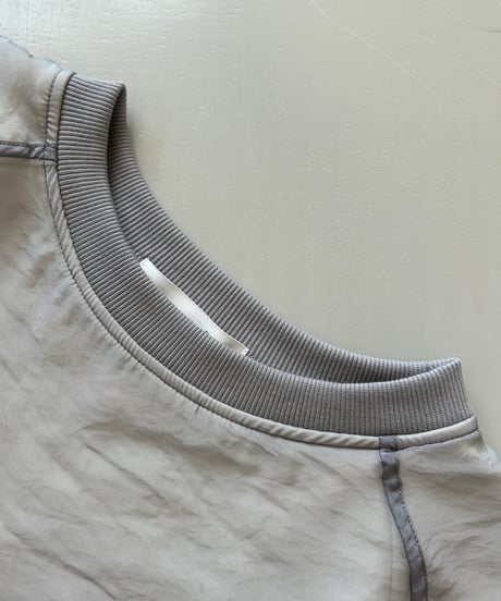 オーガンジーレイヤードロゴTシャツ(グレー)