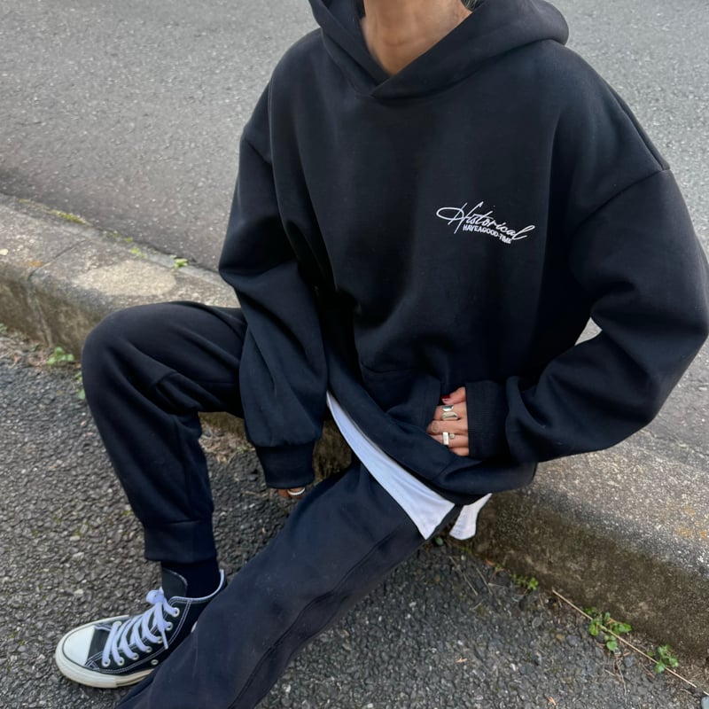 LOELOEWE ブラック ロゴ パーカー 男女兼用 Reebok パーカー 「Reebok/リーボック」CORPUS TOKYO別注 刺繍ロゴ