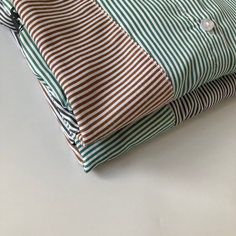 英字ロゴデザインオーバーサイズストライプシャツ(2color) | COPINE 英字ロゴデザインオーバーサイズストライプシャツ(2color) | COPINE
