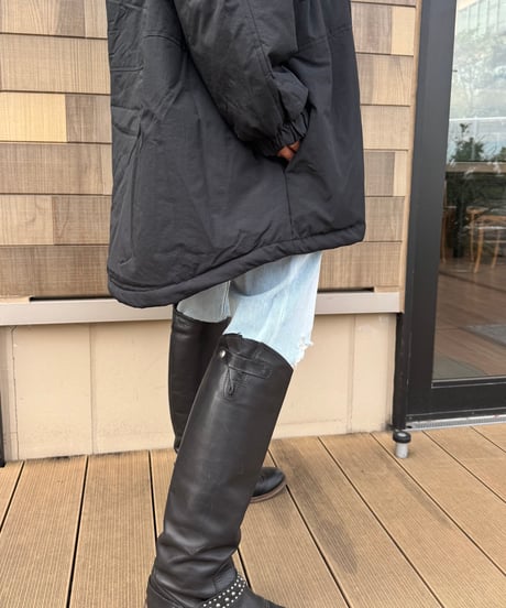 ルーズシルエット中綿ダウンマウンテンジャケット