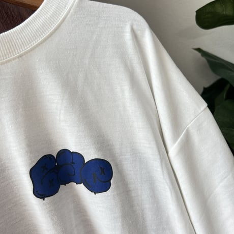 サガラ刺繍ロゴ×プリントビッグTシャツ（ホワイト）