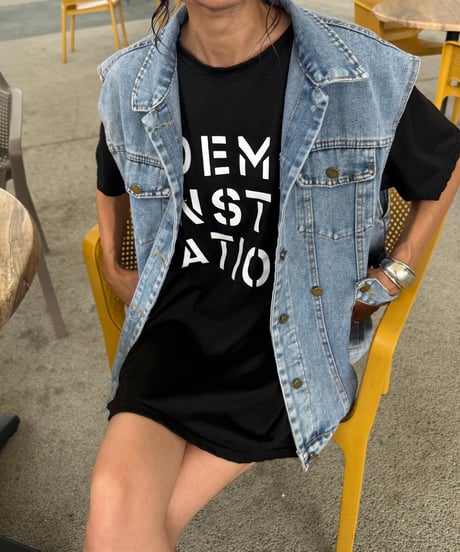 フロントロゴプリントTシャツ(ブラック)