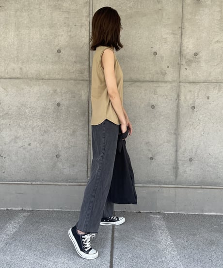 大人ベーシックシンプルノースリーブ（ベージュ）