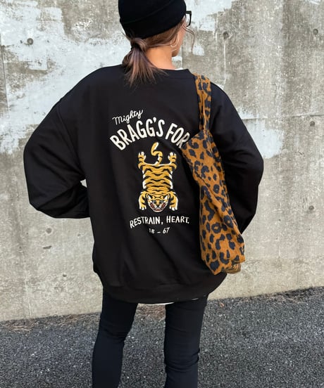 フロントバックTIGER刺繍スウェット