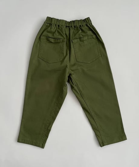 【kids】ストレッチ入り！ウエストゴムツイルテーパードパンツ・カーキ(110~150)