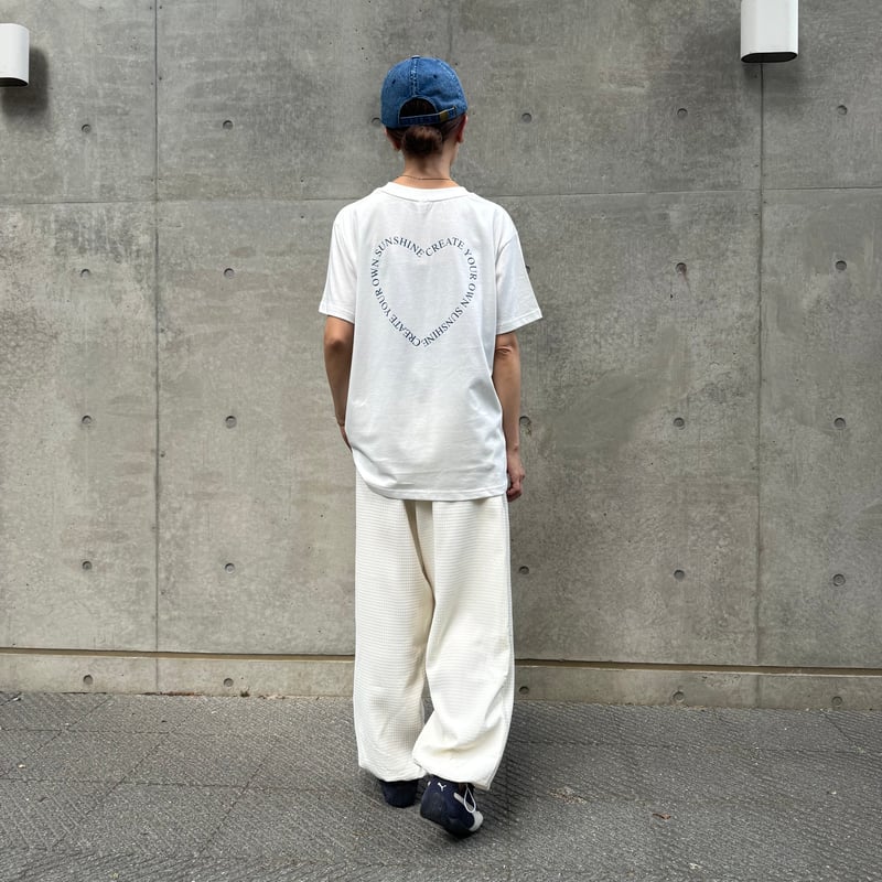 Pauline Bleu　バッグプリントTシャツ　ホワイト Pauline Bleu バッグプリントTシャツ ホワイト ピックアップ