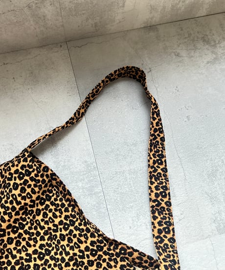 レオパード柄ショルダーバッグ(ブラウン)