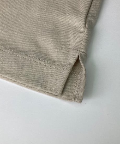 【kids】バックプリントロゴtシャツ・ライトベージュ(110〜150)