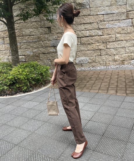 【OUTLET】シンプルリブTシャツ(アイボリー)