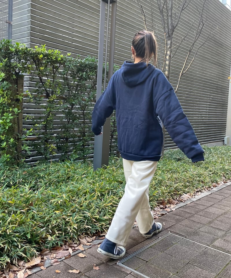 裏起毛刺繍ロゴパーカー(ネイビー) | COPINE