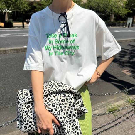 発泡ロゴプリントビッグtシャツ (オフホワイト)