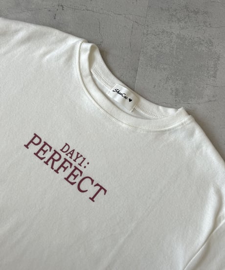 シンプルロゴtシャツ(ホワイト)