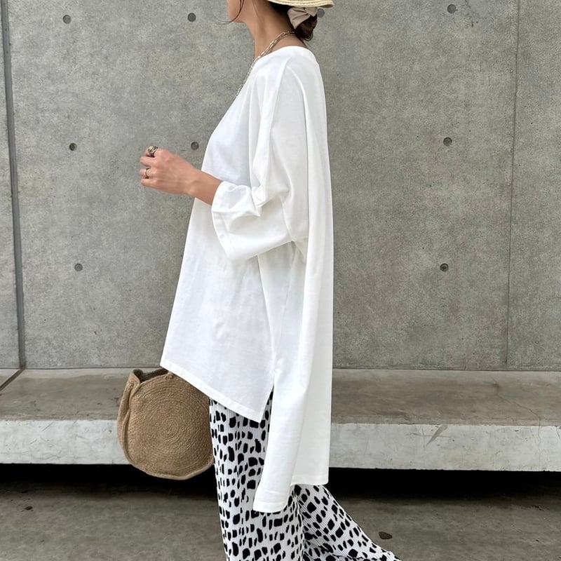 サイドスリットバックロングビッグTシャツ(ホワイト) | COPINE