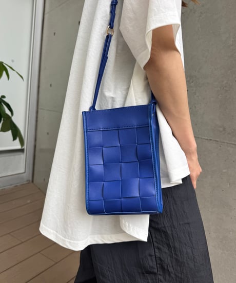 編み込みショルダーバッグ(2color)