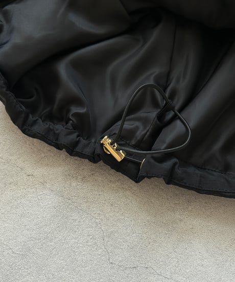 撥水加工ステッチレス中綿ベスト