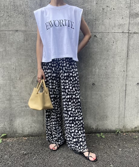 FAVORITEロゴカットソー(アイボリー)