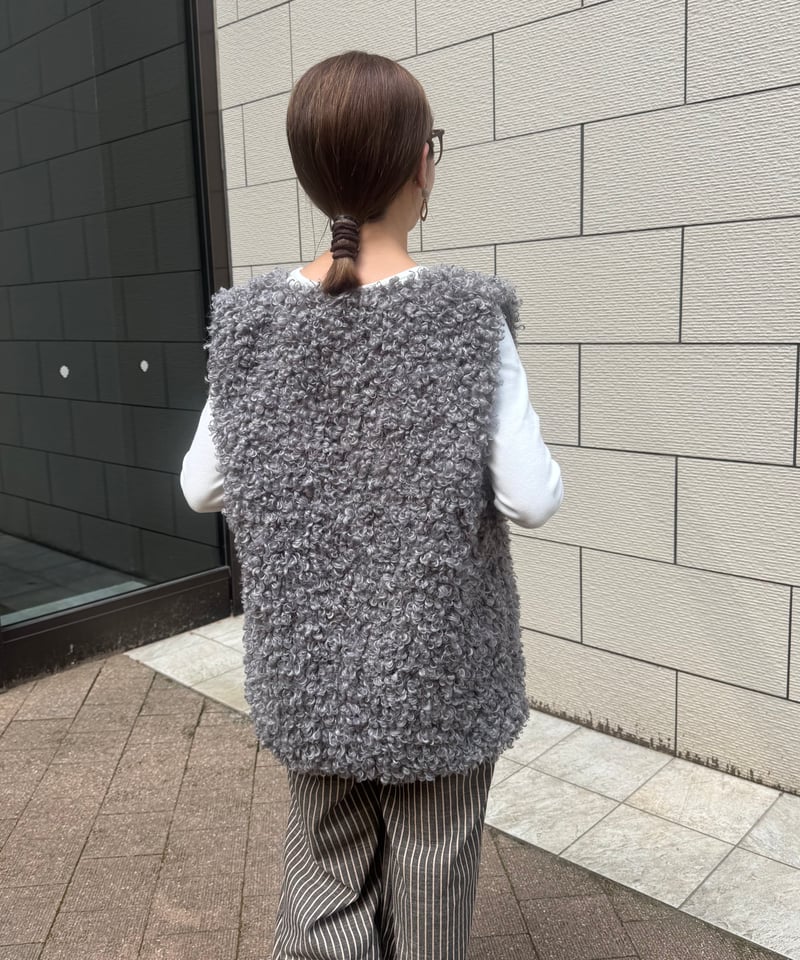 cen. セン プードルファーベスト She's Closet ベスト ジレ ノーカラーボリュームプードルファーベスト