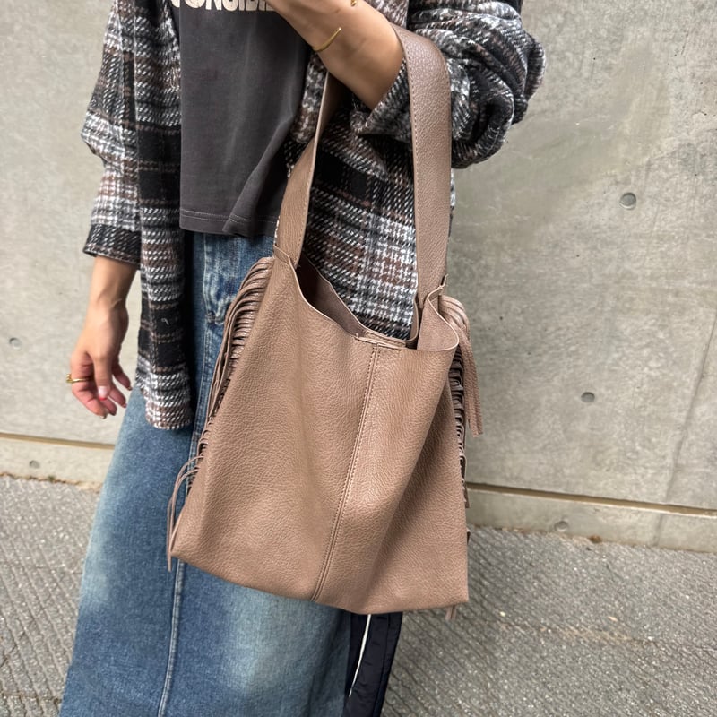 ポーチ付きフリンジショルダーバッグ | COPINE