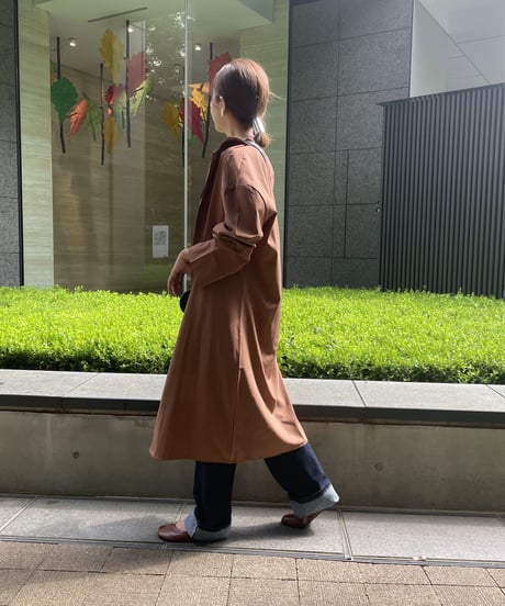 シンプルロングシャツ
