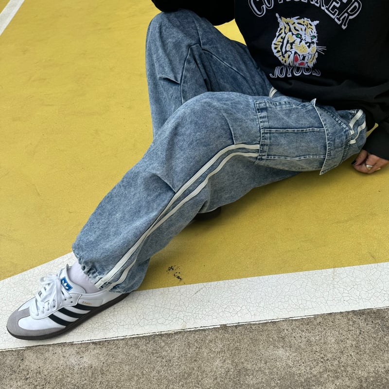 サイドラインデニムカーゴパンツ(ケミカルウォッシュ) | COPINE サイドラインデニムカーゴパンツ(ケミカルウォッシュ) | COPINE